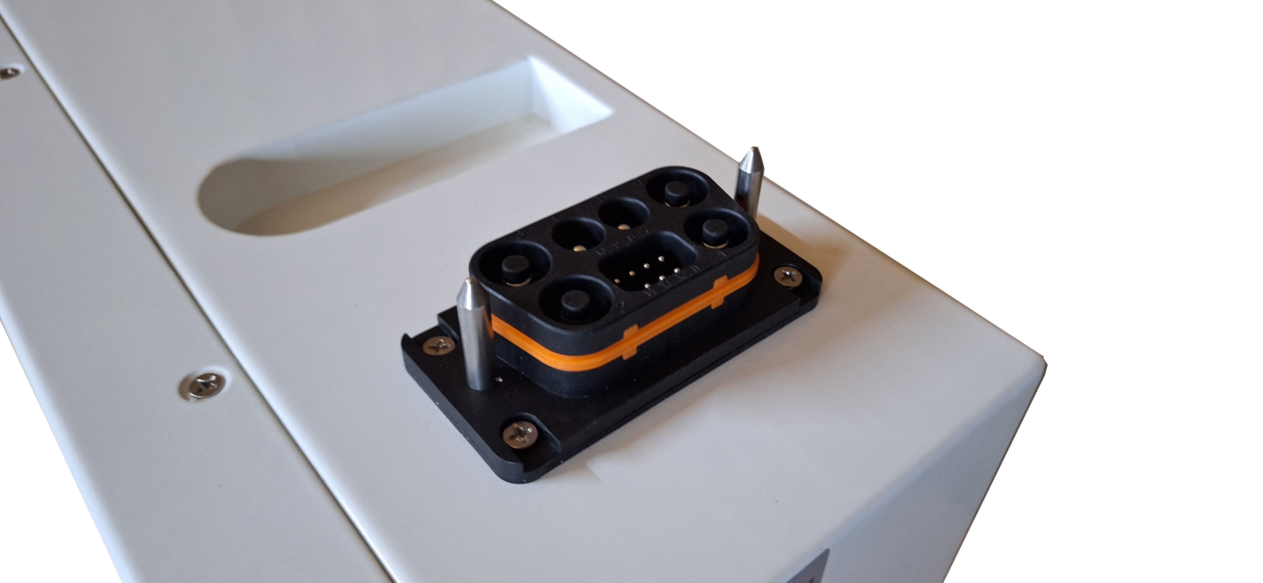 2.2KW Complete Offgrid Solar Kit + 10K 120V/240V OMO E-Line Inverter + 2x 10.24KW OMO E-Line Lithium Battery +2.2KW Solar with Roof Mounting Rails and Wiring