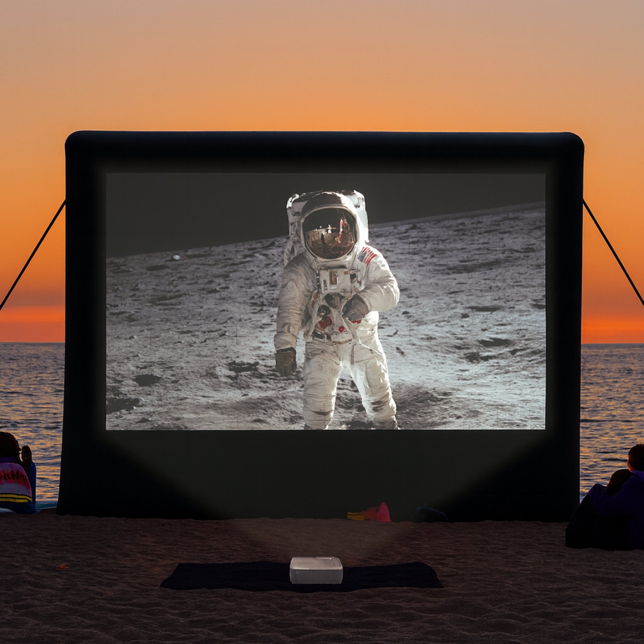 Elite Outdoor Movies 17' Nano Outdoor Cinema System