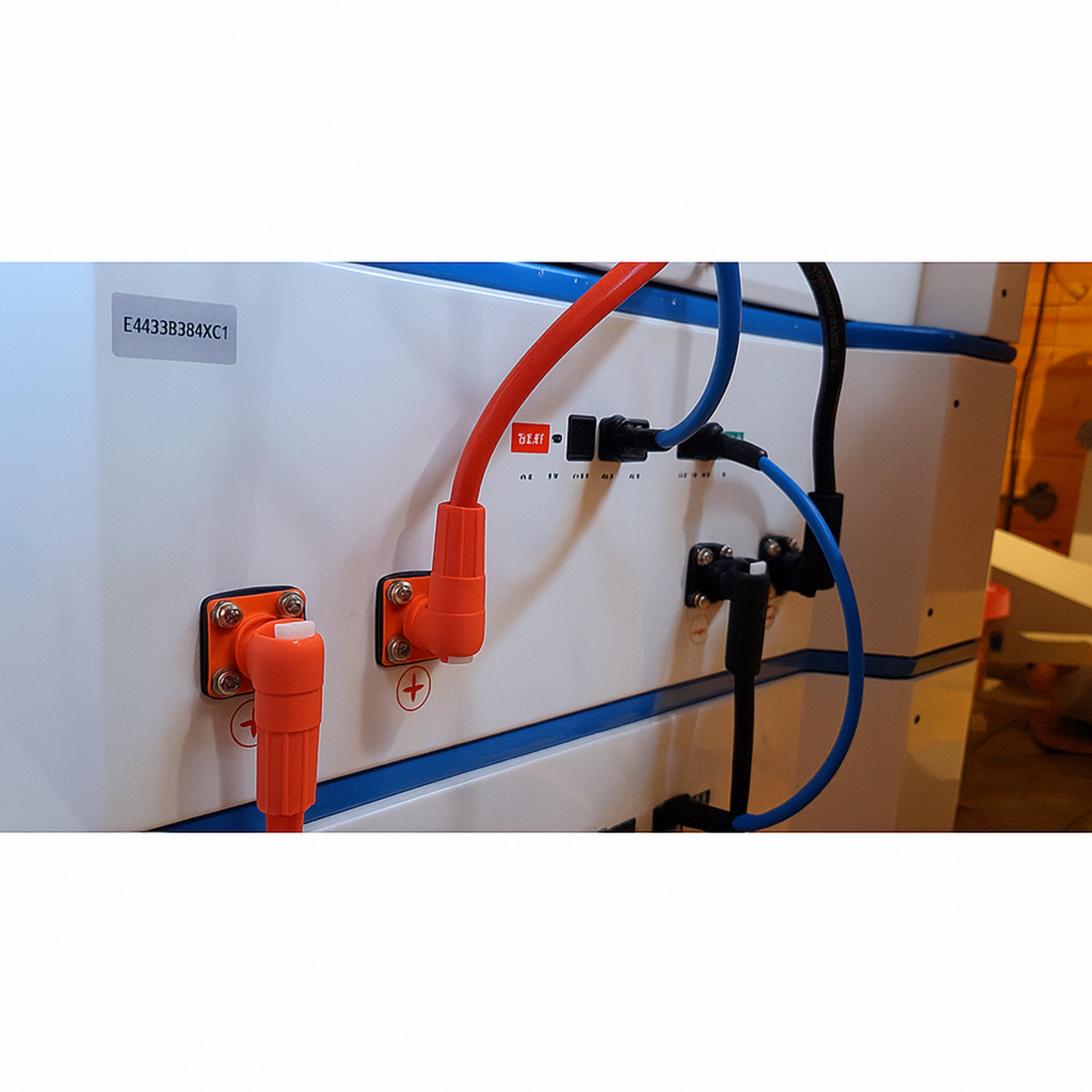 11KW OMO All-In-One Customizable Stacking Inverter/Battery System 120/240 11000W Total Inverter Output + 20.48K Lithium Battery + 11KW Solar Roof Mount