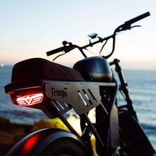 Load image into Gallery viewer, Freego Shotgun Flash F3 Pro Max Electric Dual Motor Bike, 1000W (SAK41583)